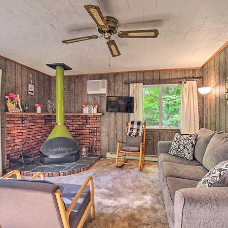 Cozy Adirondacks Cabin Walk To Lake Eaton! Jay Eksteriør bilde